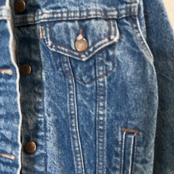 Vintage Jean jacket - Picture 3 of 6